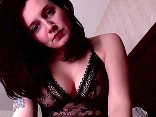 Moms Feelings Ignored - Bettie Bondage