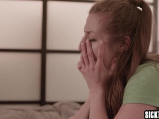 MILF has a spare room for sexy babe