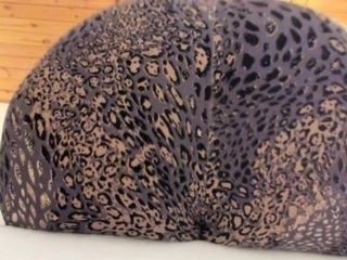 'Open your mouth I want you to drink all my pee while you wipe my ass'