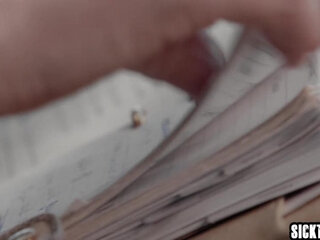 Here is a spare room for Spencer Bradley only if she want a lesbian sex