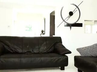 Trading Hubbies scene2