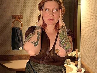 Bettie Bondage – Mom’s New Year’s Eve Confession