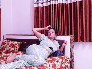 hot girl seduced by the landlord and get fucked hard full hindi audio