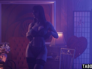 Hot dance ends in sensual sex for MILF