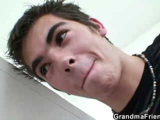 Warm three way with blondie grannie