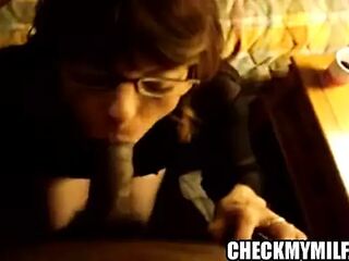 Check My COUGAR Mature wifey in ebony tights frolicking with