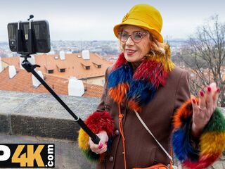 Nailing the Insomnia Away