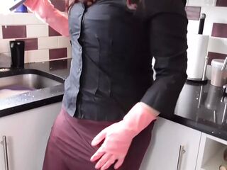 Brit mature step-mother Scorpio with thick saggy fun bags