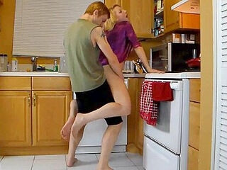 not son Helps His Mommy