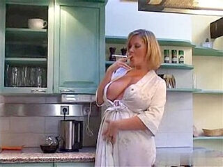 Gorgeous Big Natural Tits MILF