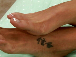 The young Addison Cain a horny girl gets her pussy opened