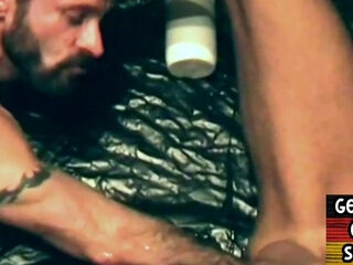 Fisting gaydaddy sucks fisted BF in homemade 69 sex