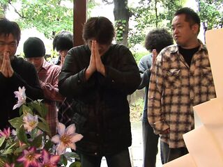 Naive Chinese housewife gets pleasured and creampied by 2 neighbors