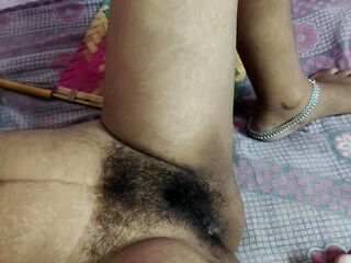 Village desi indian bhabhi ki chut aur books