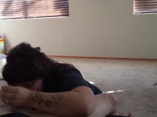 'Ginger Pussy walks in on roommates'