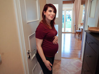 DEBT4k. Poor Jessica Red has the only chance to earn enough money