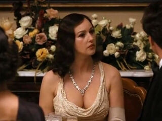 Monica Bellucci - Sangue Pazzo