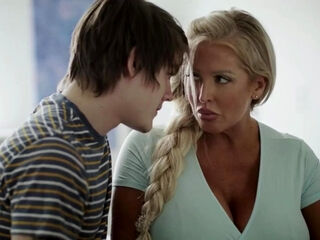 CHEERING UP Step mom - ALURA JENSON