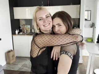 je me tape ma copine devant nos hommes