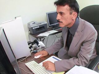 Glamour cougar is reprimanded by her manager for pawing her