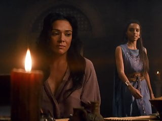 Simone Kessell. Maisie Richardson  -Of Kings and Prophets e5