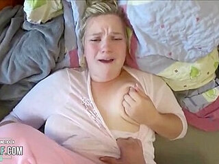 Bootylicious Chubby Gal Shows Up In Mind-blowing Sex