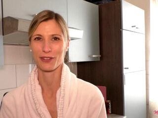 ANAL - In the freshly shaved ass of the woman neighbor - Just drill up the ass as a greeting