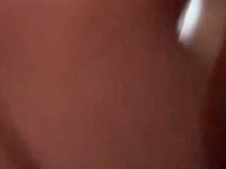 'I eat daddy’s Pussy till she cums in my mouth'