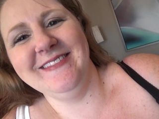 Smiley fat MILF Adara Star fucks young boy