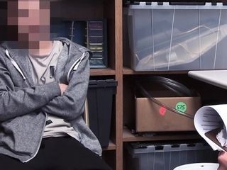 Rachael Cavalli caught a naughty shoplifter