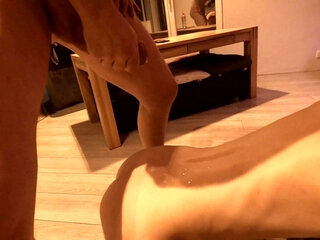 This bitch needs to be double penetrated