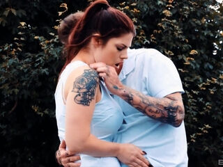 Sexy Buxom Redhead MILF Laura Lion Indulges In Wild Outdoor Sex With Her Tennis Coach