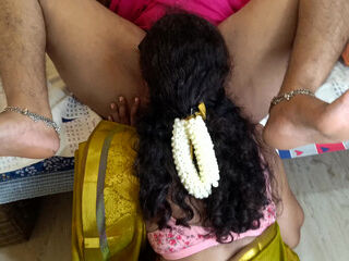 Housewife and lesbian sex