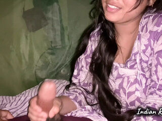Bhojpuri xxx cute desi girl talking with young boy & want to get fucked with big dick real homemade video with hindi audio