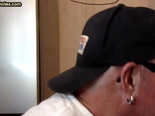 BJ gloryhole amateur DILF sucks BFs cock in homemade video