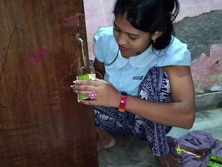 Desi Local Village Teen Girl Outdoor Xxx Video, Indian beautiful village girl outdoor sex video