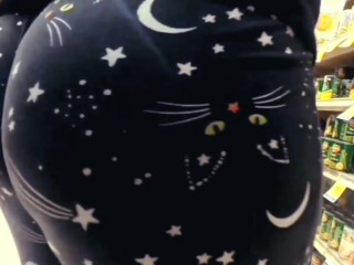 'Bubble Butt Kitty Pants Wedgie'