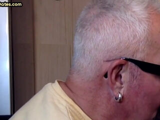 Old gloryhole gaydaddy sucks cock in homemade video