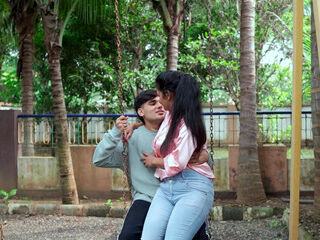 Hot aunty ne garden mein bulakar boyfriend ke sath Kiya sex hardfucking Clear Hindi Audio